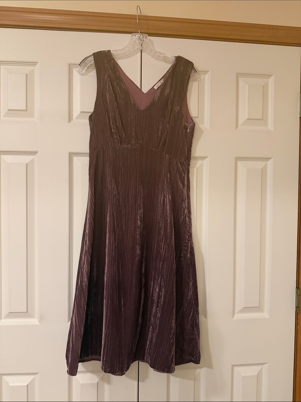Crushed velvet midi dress